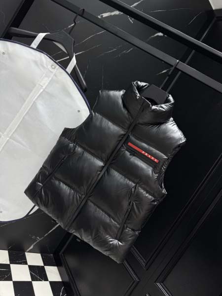 2025年12月3日秋冬新作Pradaダウンジャケット高品質人気商品/LDF工場