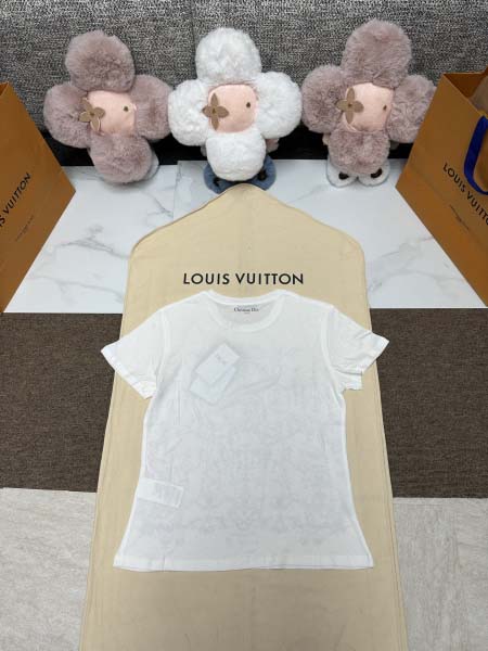 2025年12月4日秋冬新作Dior 女性半袖 tシャツ高品質人気商品/LDF工場