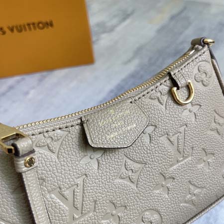 2025年12月9日入荷Louis Vuitton バッグ Easy Pouch M13614 M82346 M81862 M81066 M80349M14421 Easy PouchMonogram 高品質新作/誕生日プレゼント/ZC工場