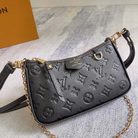 2025年12月9日入荷Louis Vuitton バッグ Easy Pouch M13614 M82346 M81862 M81066 M80349M14421 Easy PouchMonogram 高品質新作/誕生日プレゼント/ZC工場