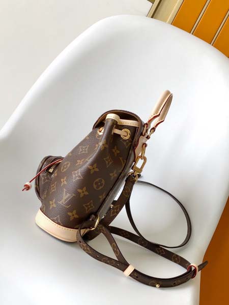 2025年12月9日入荷Louis Vuitton バッグM11199 Montsouris MiniMonogram24 x 25 x 12 高品質新作/誕生日プレゼント/ZC工場