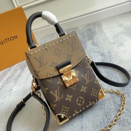 2025年12月9日入荷Louis Vuitton バッグM82465 Camera Box Monogram Reverse S-lock Petite Malle 12.5 x 17.6 x 6.0 高品質新作/誕生日プレゼント/ZC工