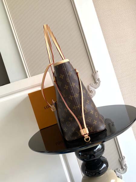 2025年12月10日入荷Louis Vuitton バッグ高品質新作/誕生日プレゼント/ZC工場