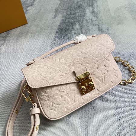 2025年12月10日入荷Louis Vuitton バッグ高品質新作/誕生日プレゼント/ZC工場