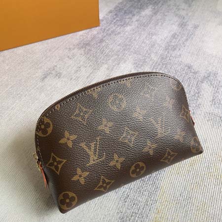 2025年12月10日入荷Louis Vuitton バッグ高品質新作/誕生日プレゼント/ZC工場