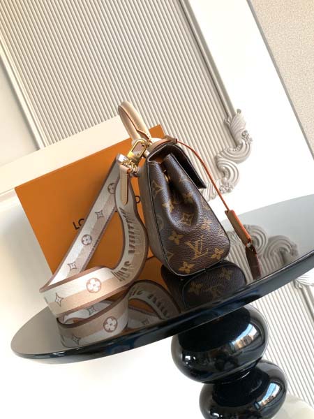 2025年12月10日入荷Louis Vuitton バッグ高品質新作/誕生日プレゼント/ZC工場