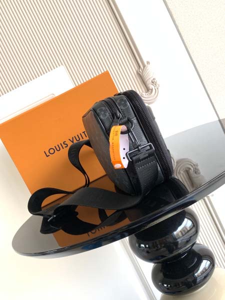 2025年12月10日入荷Louis Vuitton バッグ高品質新作/誕生日プレゼント/ZC工場