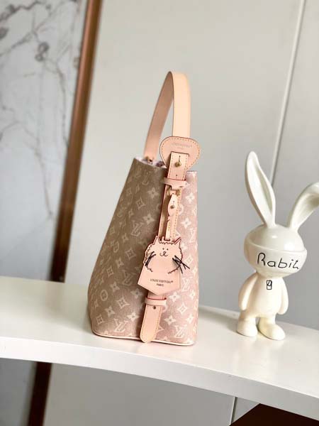 2025年12月10日入荷Louis Vuitton バッグ高品質新作/誕生日プレゼント/ZC工場