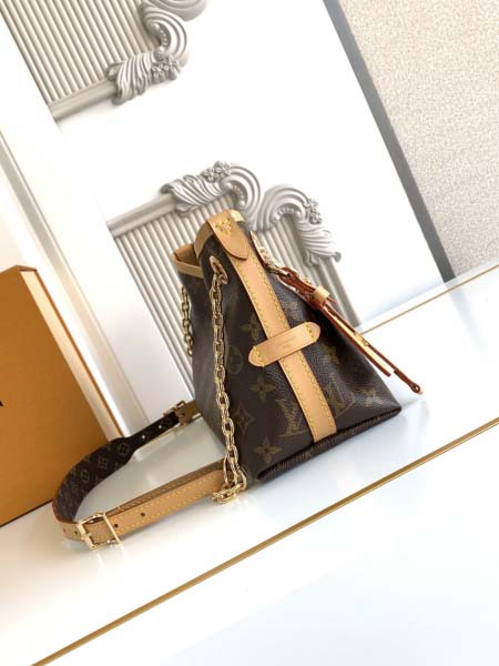 2025年12月10日入荷Louis Vuitton バッグ高品質新作/誕生日プレゼント/ZC工場