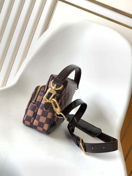 2025年12月10日入荷Louis Vuitton バッグ高品質新作/誕生日プレゼント/ZC工場