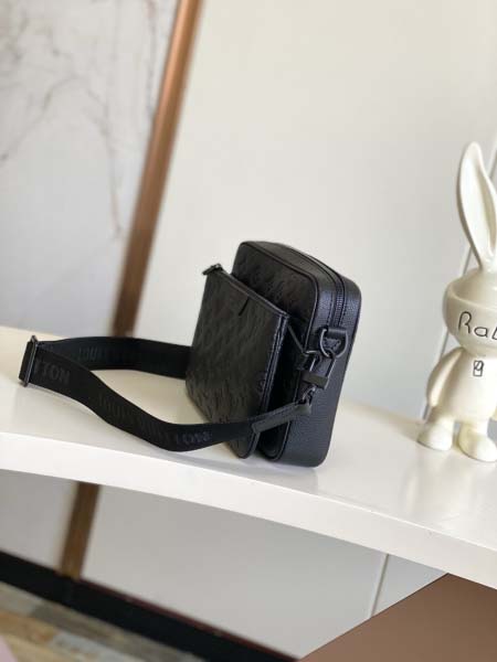 2025年12月10日入荷Louis Vuitton バッグ高品質新作/誕生日プレゼント/ZC工場