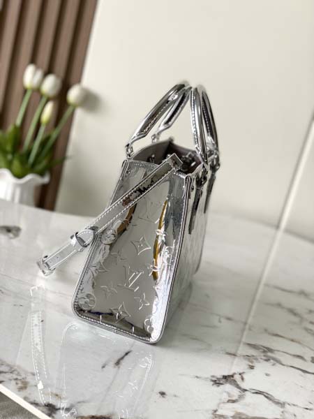 2025年12月10日入荷Louis Vuitton バッグ高品質新作/誕生日プレゼント/ZC工場