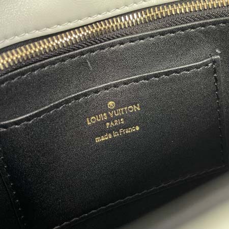 2025年12月10日入荷Louis Vuitton バッグ高品質新作/誕生日プレゼント/ZC工場