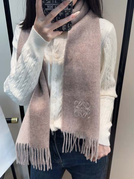 2025年12月10日入荷新品Loeweマフラーギフト/誕生日/記念品/アクセサリーkaka工場