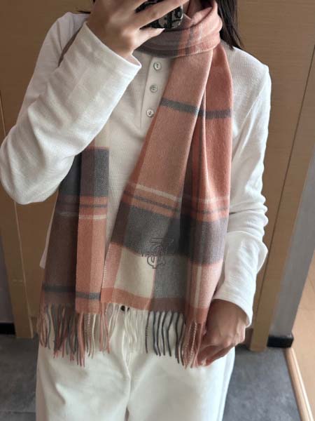 2025年12月11日入荷新品Burberryマフラーギフト/誕生日/記念品/アクセサリーkaka工場