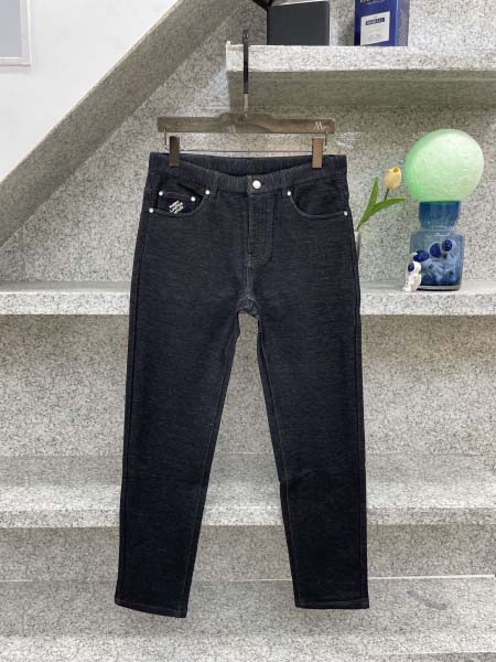 2025年12月12日入荷新作Louis Vuittonジーパン秋冬高品質/人気/限定版/Knt工場