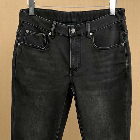 2025年12月12日入荷新作Fendiジーパン秋冬高品質/人気/限定版/Knt工場