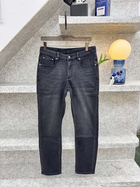 2025年12月12日入荷新作Fendiジーパン秋冬高品質/人気/限定版/Knt工場