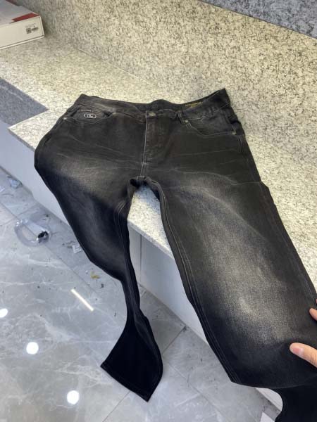 2025年12月12日入荷新作Dolce&Gabbanaジーパン秋冬高品質/人気/限定版/Knt工場