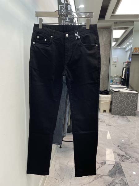 2025年12月12日入荷新作Dolce&Gabbanaジーパン秋冬高品質/人気/限定版/Knt工場