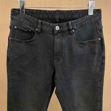 2025年12月14日入荷新作Ferragamoジーパン秋冬高品質/人気/限定版/Knt工場