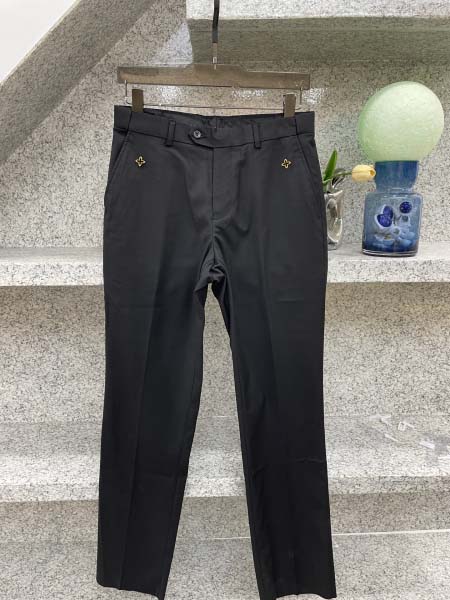 2025年12月15日入荷新作Louis Vuitton背広秋冬高品質/人気/限定版/Knt工場