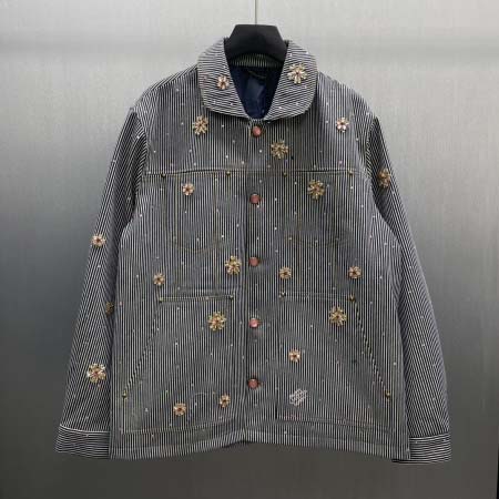 2025年12月1日秋冬新作Louis Vuittonジャケ...