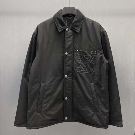 2025年12月1日秋冬新作Louis Vuittonジャケ...