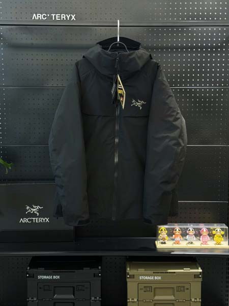 2025年12月1日秋冬新作Arcteryxダウンジャケット...