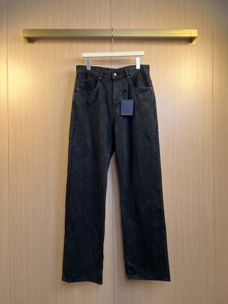 2025年12月2日秋冬新作Louis vuittonジーパ...