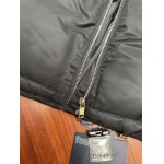 2025年12月2日秋冬新作Prada綿の服高品質人気商品/LDF工場