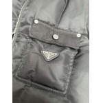 2025年12月2日秋冬新作Prada綿の服高品質人気商品/LDF工場