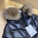 2025年12月3日秋冬新作Monclerダウンジャケット高品質人気商品/LDF工場