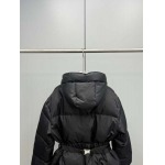 2025年12月3日秋冬新作Pradaダウンジャケット高品質人気商品/LDF工場
