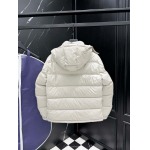 2025年12月3日秋冬新作Monclerダウンジャケット高品質人気商品/LDF工場