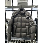 2025年12月3日秋冬新作Monclerジャケット高品質人気商品/LDF工場