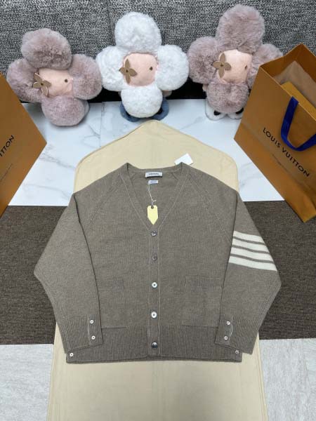 2025年12月3日秋冬新作Thom Browneセーター高...