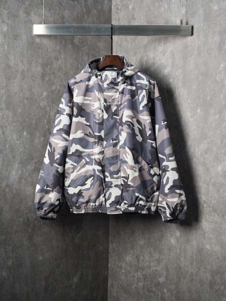 2025年12月3日秋冬新作Balenciagaオーバーコー...