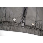 2025年12月4日秋冬新作Pradaジャケット高品質人気商品/LDF工場