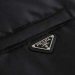 2025年12月4日秋冬新作Pradaダウンジャケット高品質人気商品/LDF工場