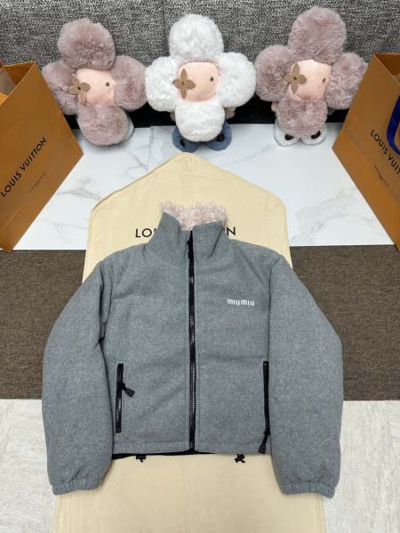 2025年12月4日秋冬新作MIUMIUジャケット高品質人気...