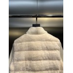 2025年12月5日秋冬新作Moncler女性用ダウンジャケット高品質人気商品/LDF工場