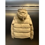 2025年12月5日秋冬新作burberryダウンジャケット高品質人気商品/LDF工場