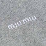 2025年12月5日秋冬新作Miu Miu長袖高品質人気商品/LDF工場