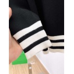 2025年12月5日入荷新作PRADAセーター ★高級品/誕生日プレゼント/OM工場