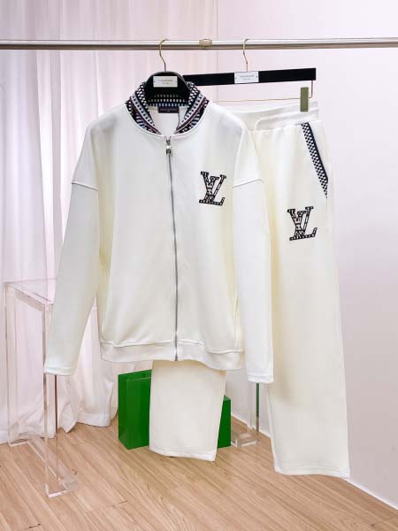 2025年12月5日入荷新作Louis Vuittonスーツ...