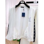 2025年12月5日入荷新作Louis Vuittonスーツ上下 ★高級品/誕生日プレゼント/OM工場