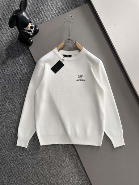 2025年12月5日入荷新作ARCTERYXセーター ★高級...