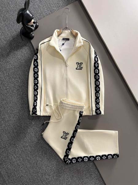 2025年12月5日入荷新作Louis Vuittonスーツ...