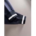 2025年12月5日入荷新作Pradaスーツ上下 ★高級品/誕生日プレゼント/OM工場